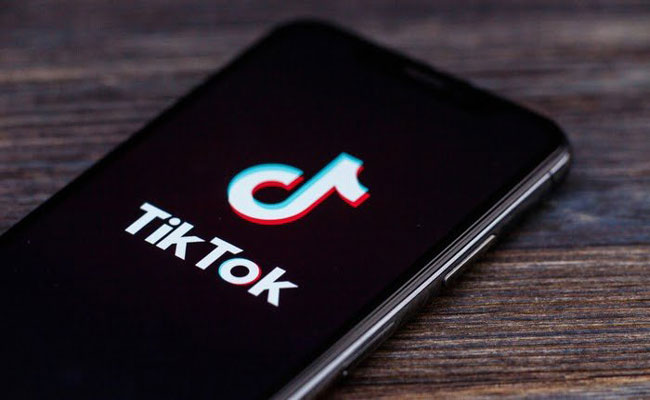Top 10 Best Phones For TikTok Video Creators In 2021